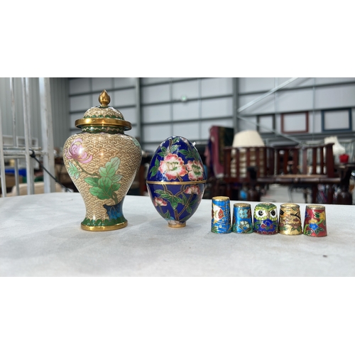 Lot 51        