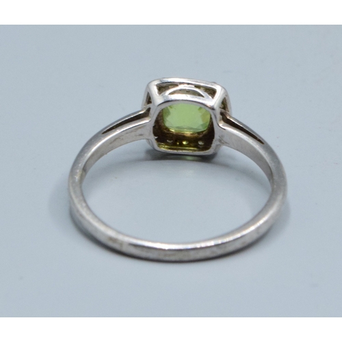 26 - 9ct white gold ladies Peridot and Diamond square shape halo cluster ring the head measures 8.5mm squ... 
