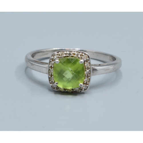 26 - 9ct white gold ladies Peridot and Diamond square shape halo cluster ring the head measures 8.5mm squ... 