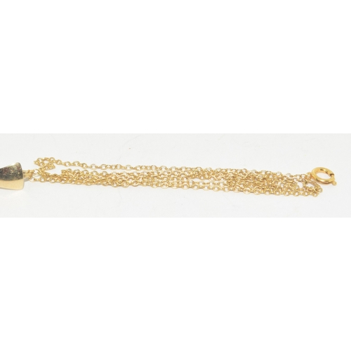 47 - 9ct gold Amber pendant necklace on a 9ct gold chain of