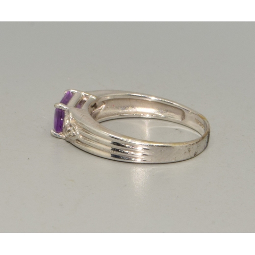 69 - 9ct white gold ladies Amethyst and Diamond shoulder bar ring size N, 2.9grams