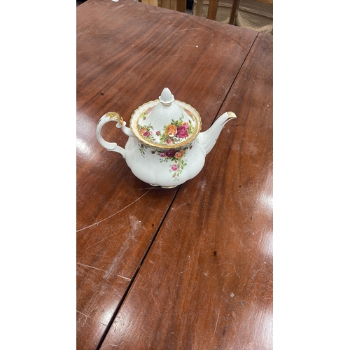 289 - Royal Albert “Old Country Roses” bone china teapot, fluted body with gilt scalloped rim, printed ros... 