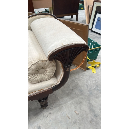 303 - a very elegant early 19th-century Regency mahogany Grecian chaise longue, scrolled ends with carved ... 