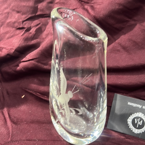 122 - Magnor Glassverk crystal bud vase with asymmetrical rim, wheel-engraved with a flying pheasant among... 