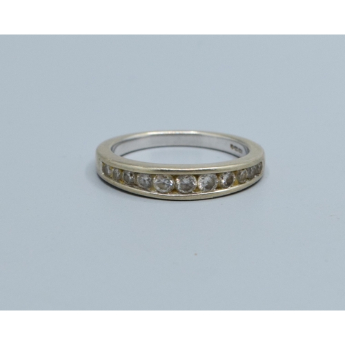 46 - 9ct white gold ladies Graduating Diamond half eternity ring with an estimated Diamond value of 0.33c... 