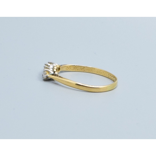 181 - 18ct gold ladies vintage 4 stone Diamond bar ring with nice bright stones estimated diamond value 0.... 