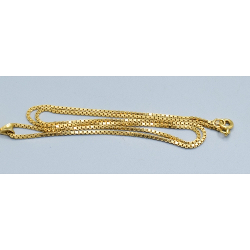 302 - Excellent example of a cabochon oval Amethyst pendant necklace in 18ct gold measuring 2.0x 1.2cm inc... 