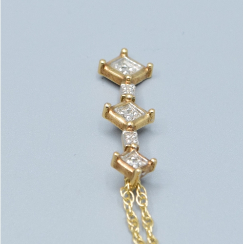 272 - 9ct gold drop Diamond pendant necklace on a 9ct gold chain of 38cm pendant drop of 3cm 2.7grams