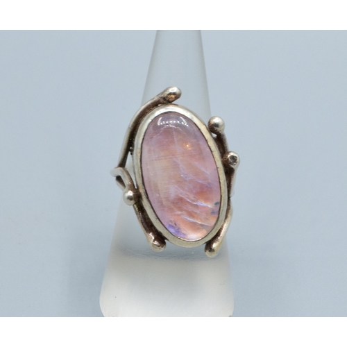 55 - Superb 925 silver ladies Art nouveau inspired Large Oval&nbsp; Rose quarts Statement ring the head b... 