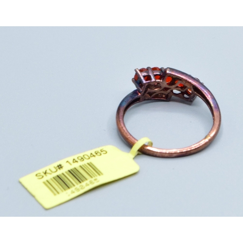 128 - New with Tag 925 silver/gold garnet and Diamond twist shape dress ring size R