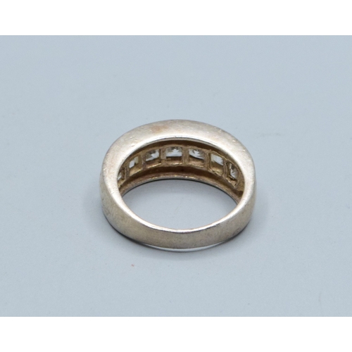 130 - 925 silver ladies 7 stone 1/2 eternity ring size N