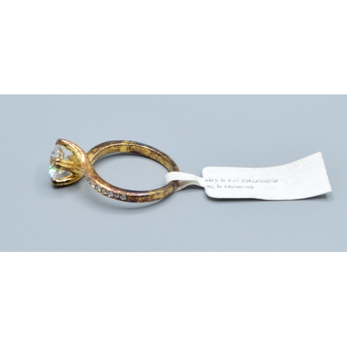 149 - New with Tag 925 silver/gold large ladies Solitaire dress ring size P