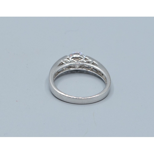 71 - Superb white gem set 925 silver solitaire ring size O