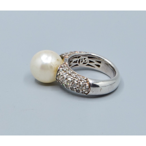 160 - Thomas Sabo Pearl and White gem stone 925 silver ring size N