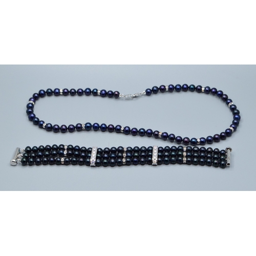355 - Black Cultured Pearl 925 silver necklace and bracelet