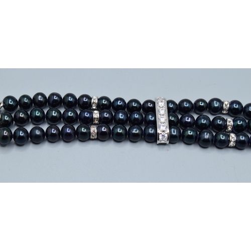 355 - Black Cultured Pearl 925 silver necklace and bracelet