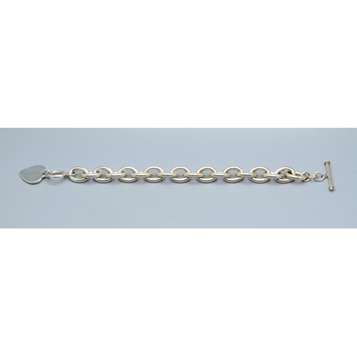 150 - Substantial heavy 925 silver curb link 