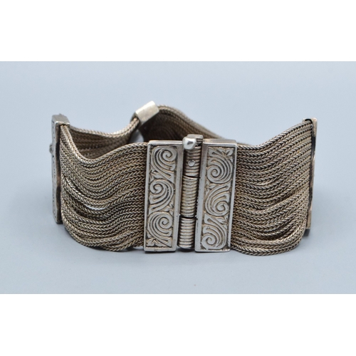 26 - Unusual vintage Edwardian silver design mesh screen bracelet with pin clasp 19cm long 2.5cm wide 47g... 