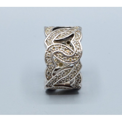 314 - 925 silver full band ladies intertwined hearts with gem stone decoration size N