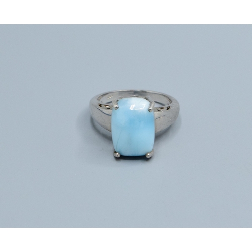 865 - 925 silver ladies Larimar quarts rectangular solitaire dress ring the head being 1.5x1.0cm held in a... 