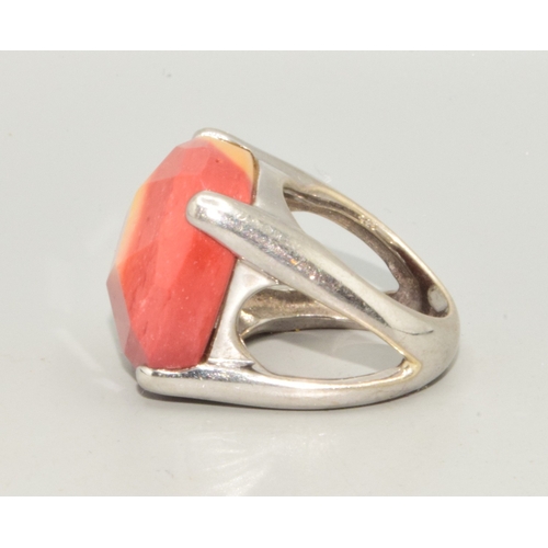 838 - 925 silver ladies facetted Carnelian Agate square front dress ring in a box claw setting size L