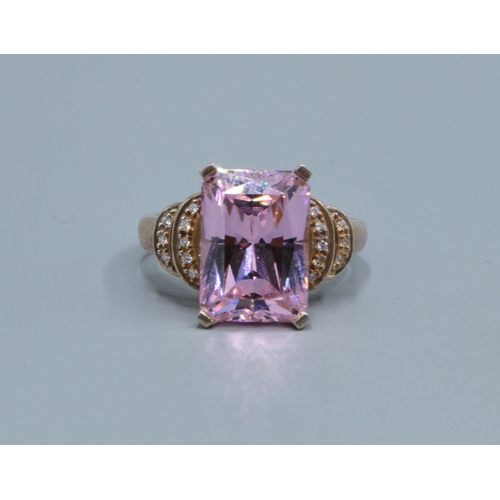 826 - 925 silver ladies Ametrine Quarts emerald cut rectangular clear stone decorated dress ring held in a... 