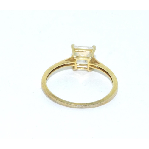 828 - 925 silver gilt square face solitaire ring size O