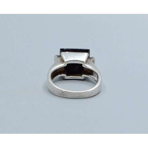 835 - 925 silver double claw Black Onyx square head dress ring the single stone measures 12mm square size ... 