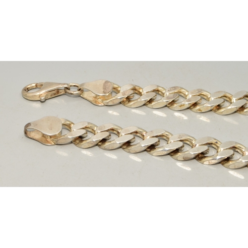 859 - 925 silver flat link bracelet with lobster claw catch 18cm long 31grams