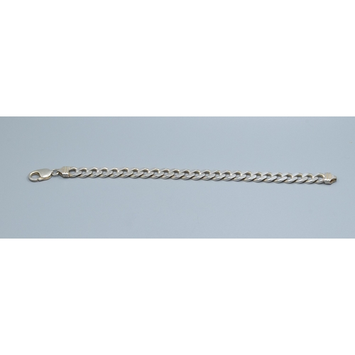 829 - 925 silver flat link bracelet with Lobster claw clasp 22cm long, 9.6mm wide, 34grams
