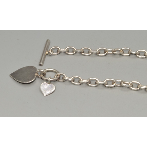 822 - 925 silver double heart pendant necklace with T-bar catch 41cm long 31grams