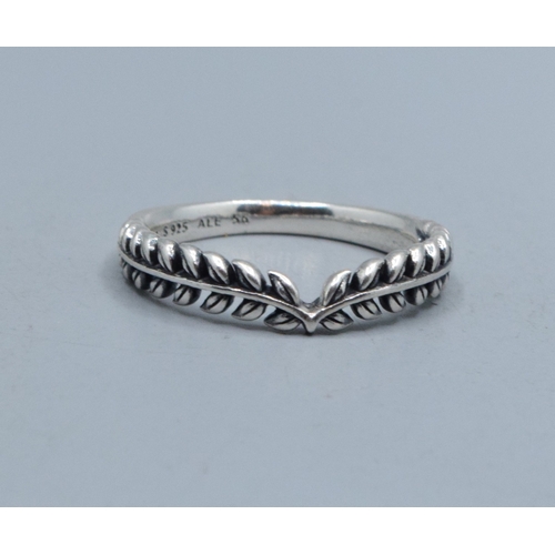 816 - 925 silver Pandora ALE feather ring size P