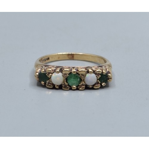 534 - Vintage ladies Emerald and Opal 5 stone ring in 9ct gold set in a classic scroll design size M, 3.4g... 