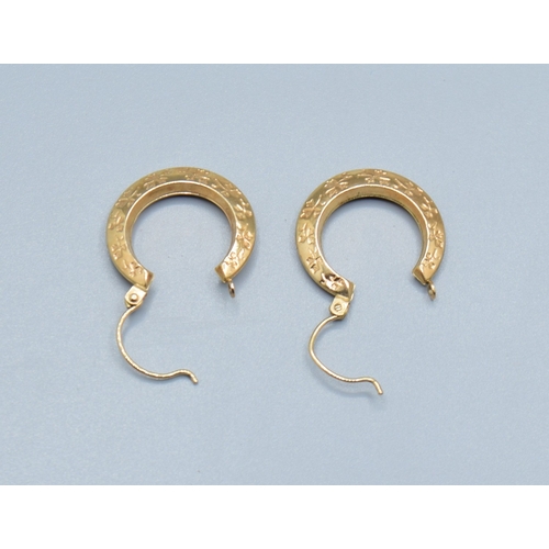 504 - 9ct gold round hoop foliate design earrings 18mm diameter, 4mm widest