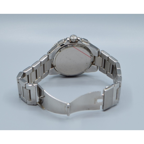 508 - Gents Michael Kors fashion watch with subsidiary dials and sweep second hand on a stainless steel st... 