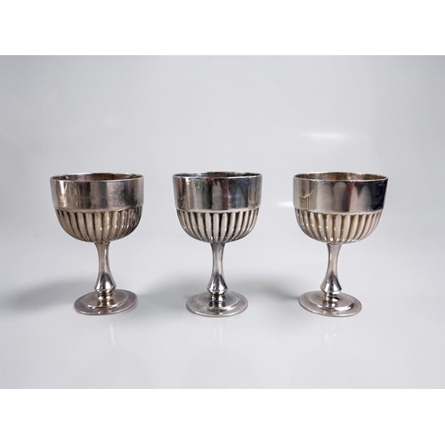 146 - A collection of good quality silver plate.Including an Elkington & Co serving dish, unmarked dec... 