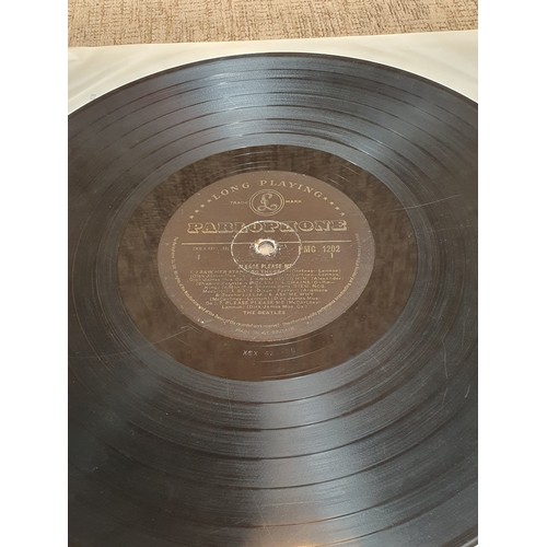 420 - The Beatles - Please Please Me Album 1st press Gold and Black label Dick James credited Label Parlop... 