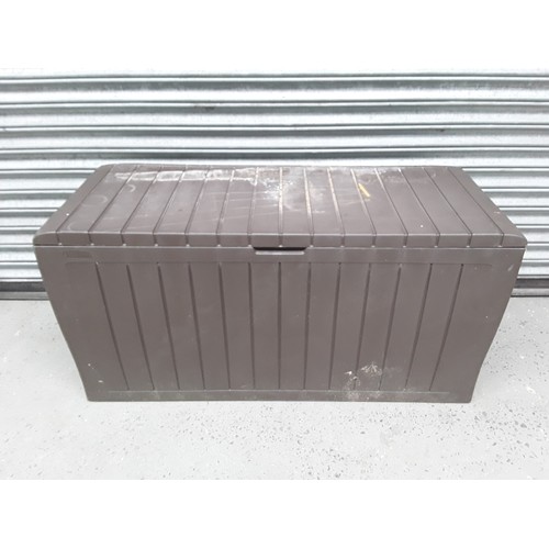 135 - Out door Storage container