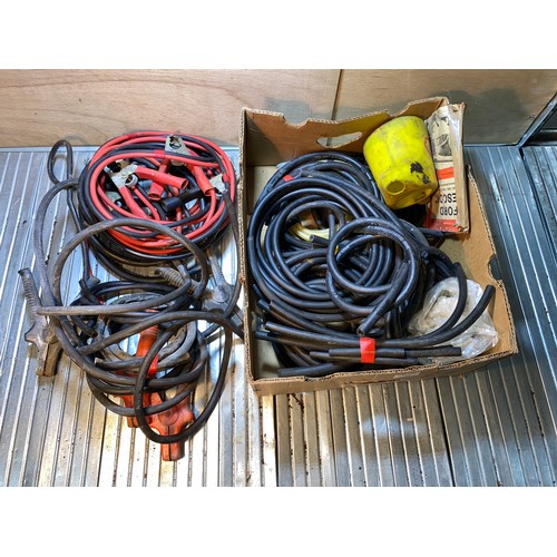 31 - Quantity of Vintage car pipes and battery charger cables.