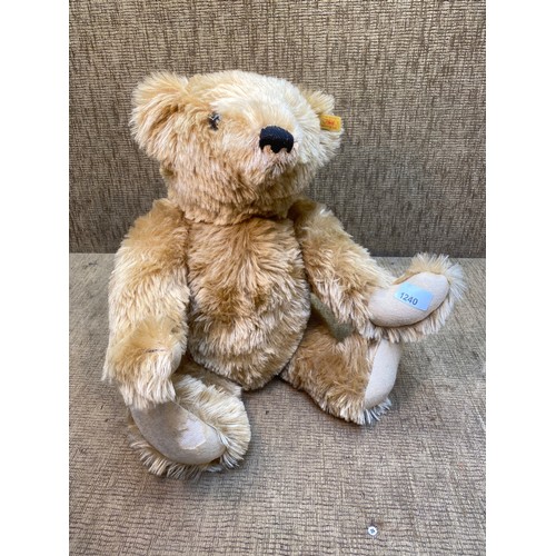 1240 - Large Original German Steiff Bear 40cm tall.