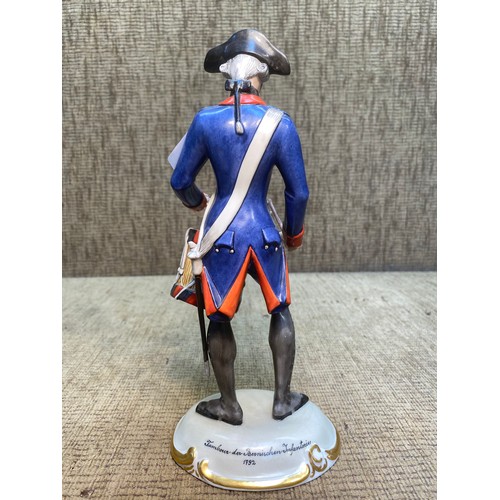 1272 - Nymphenburg Porcelain tambour der bernischen infanterie statue 24cm tall.