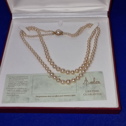 1070 - Avalon Pearl Necklace silver 925 fastenings.