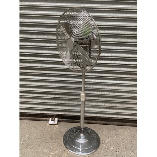 224 - Large crome standing fan.