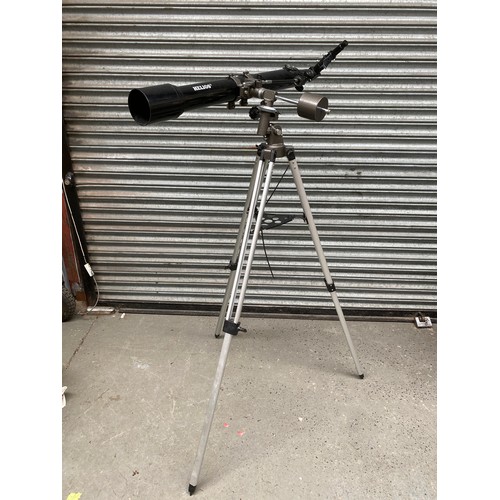 789 - Helios telescope with robust Tripod.