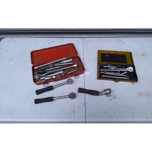 280 - Socket set and ratchets.