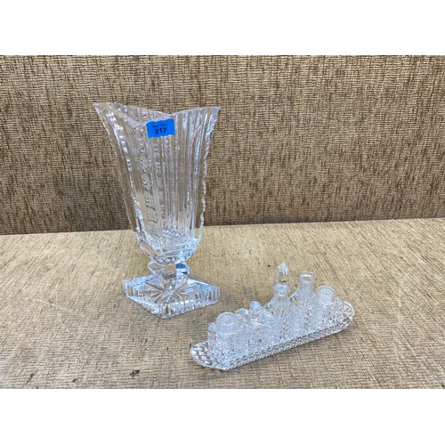 817 - Crystal flower vase and table set.