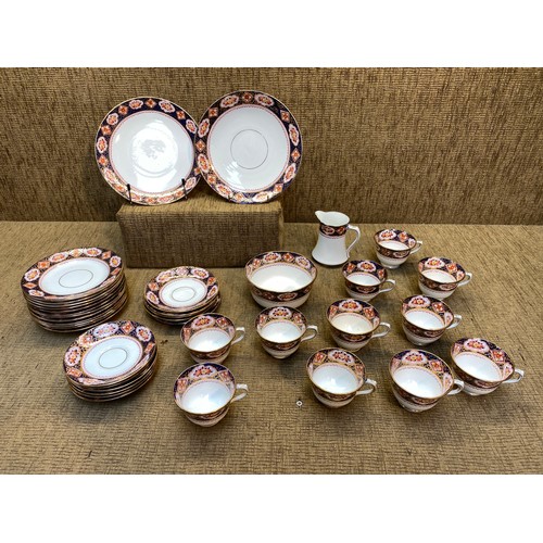 825 - Vintage 35 piece tea service by Royal Albert .