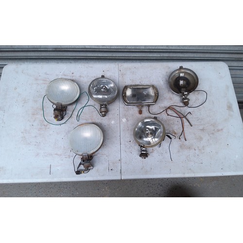 315 - Vintage car spot lights