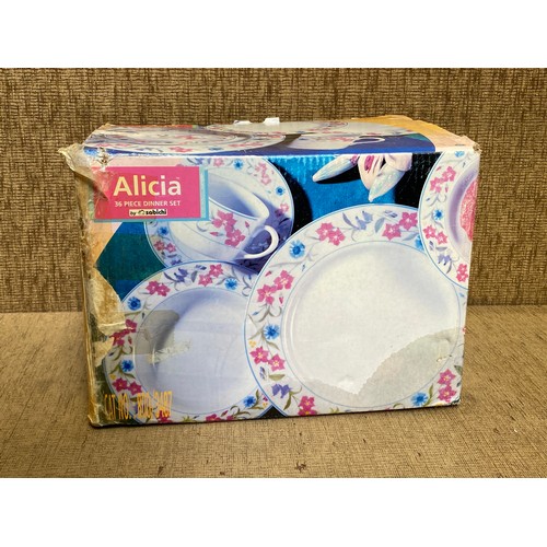 326 - Alicia 36 piece dinner set.