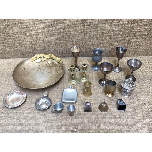 453 - Selection of Brass, Silver plate and brass items plus a pewter hip flask.